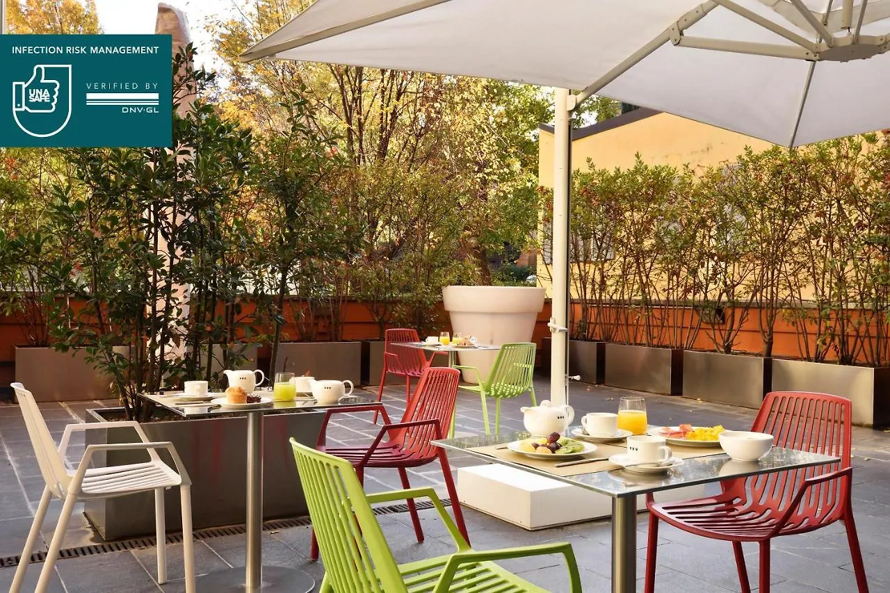 ****  Una Hotels Bologna Centro Ιταλία