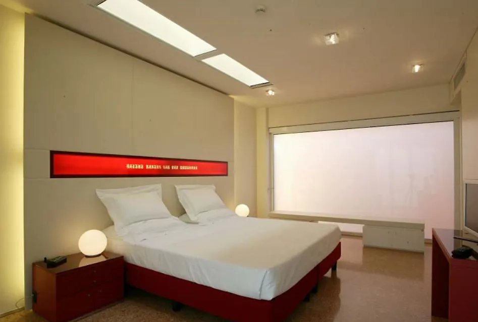 Una Hotels Bologna Centro 4*,  Italy