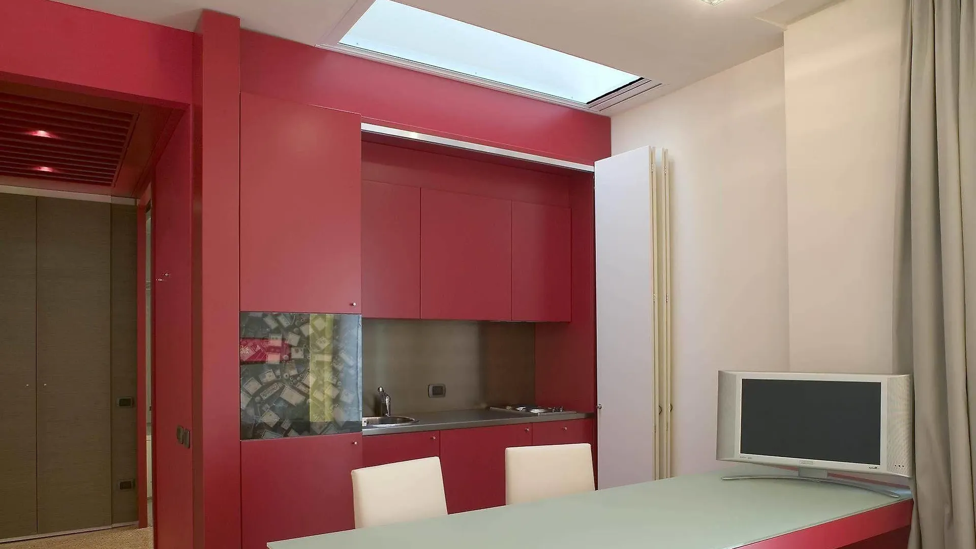 Una Hotels Bologna Centro 4*,